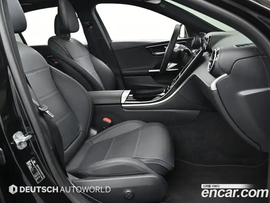 Mercedes-Benz C-Class 2024 2.0 гидро в Москве № 969305, фото 6