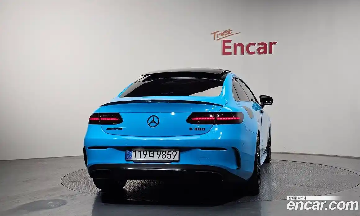 Mercedes-Benz E-Class 2022 2.0 гидро в Москве № 969680, фото 4