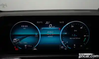 Mercedes-Benz GLB-Class 2022 2.0 гидро в Москве № 969867, миниатюра 8