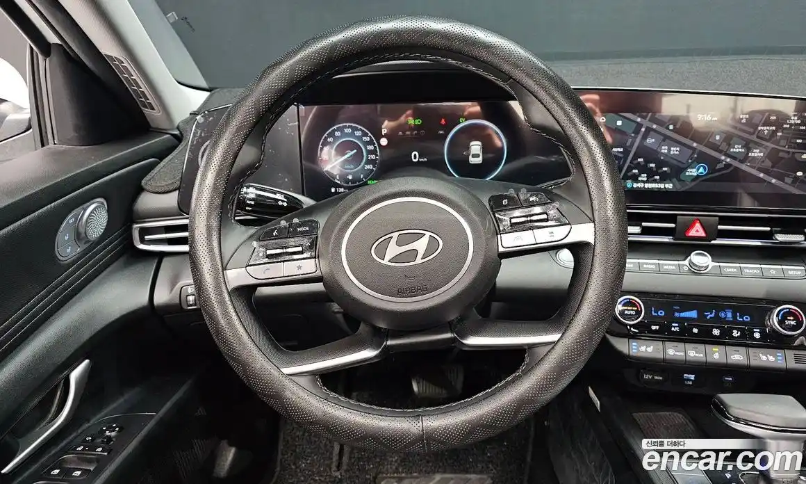 Hyundai Avante 2023 1.6 Автомат в Москве № 971476, фото 13