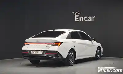 Hyundai Avante 2023 1.6 Автомат в Москве № 971476, миниатюра 2