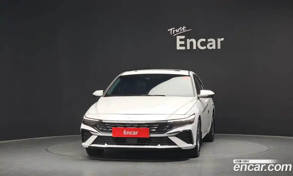 Hyundai Avante 2023 1.6 Автомат в Москве № 971476, фото 3