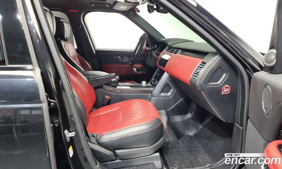 Land Rover Range-Rover 2019 5.0 гидро в Москве № 975612, фото 11