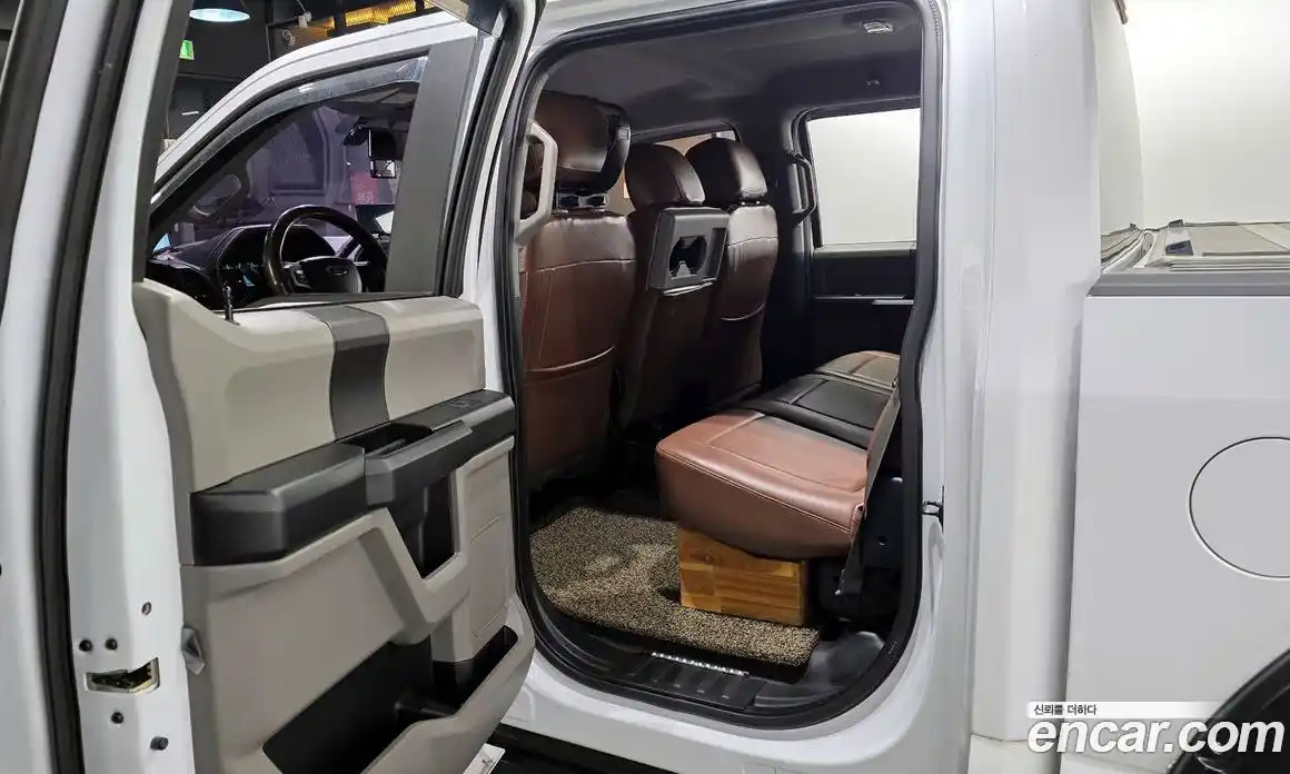 Ford F150 2016 5.0 гидро в Москве № 976234, фото 11