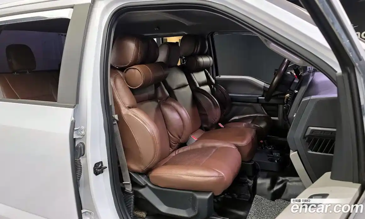 Ford F150 2016 5.0 гидро в Москве № 976234, фото 12