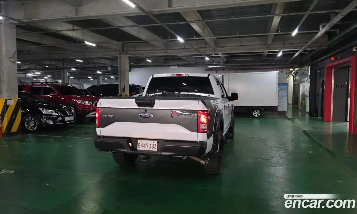 Ford F150 2016 5.0 гидро в Москве № 976234, фото 4