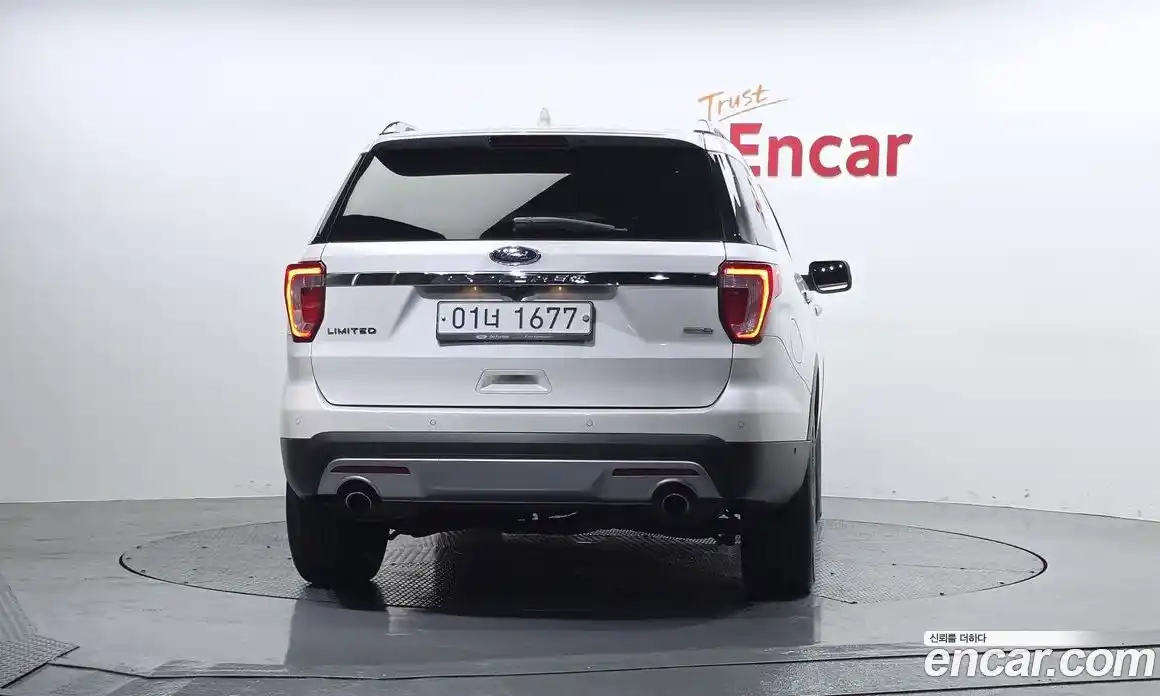 Ford Explorer 2017 2.3 гидро в Москве № 976353, фото 4