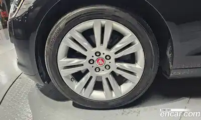 Jaguar XF 2018 2.0 гидро в Москве № 976507, миниатюра 5
