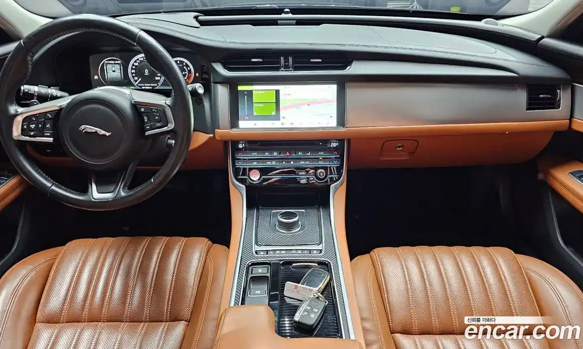 Jaguar XF 2018 2.0 гидро в Москве № 976507, фото 7