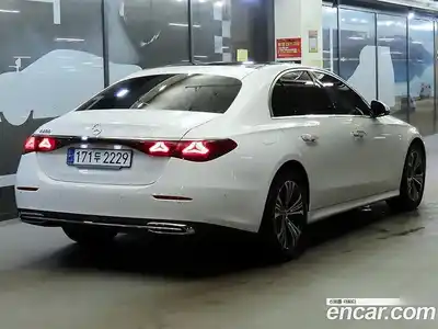 Mercedes-Benz E-Class 2025 2.0 гидро в Москве № 1001290, миниатюра 2
