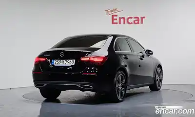 Mercedes-Benz A-Class 2024 2.0 гидро в Москве № 1001505, миниатюра 2