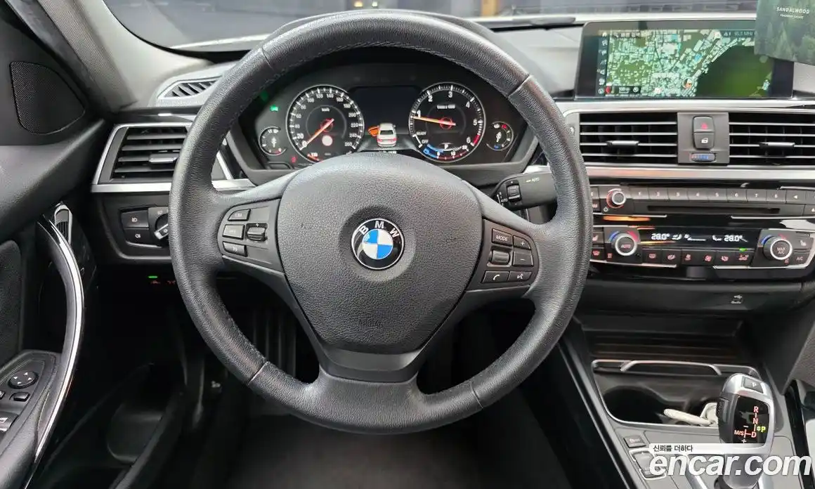BMW 3-Series 2018 2.0 Автомат в Москве № 1004572, фото 12