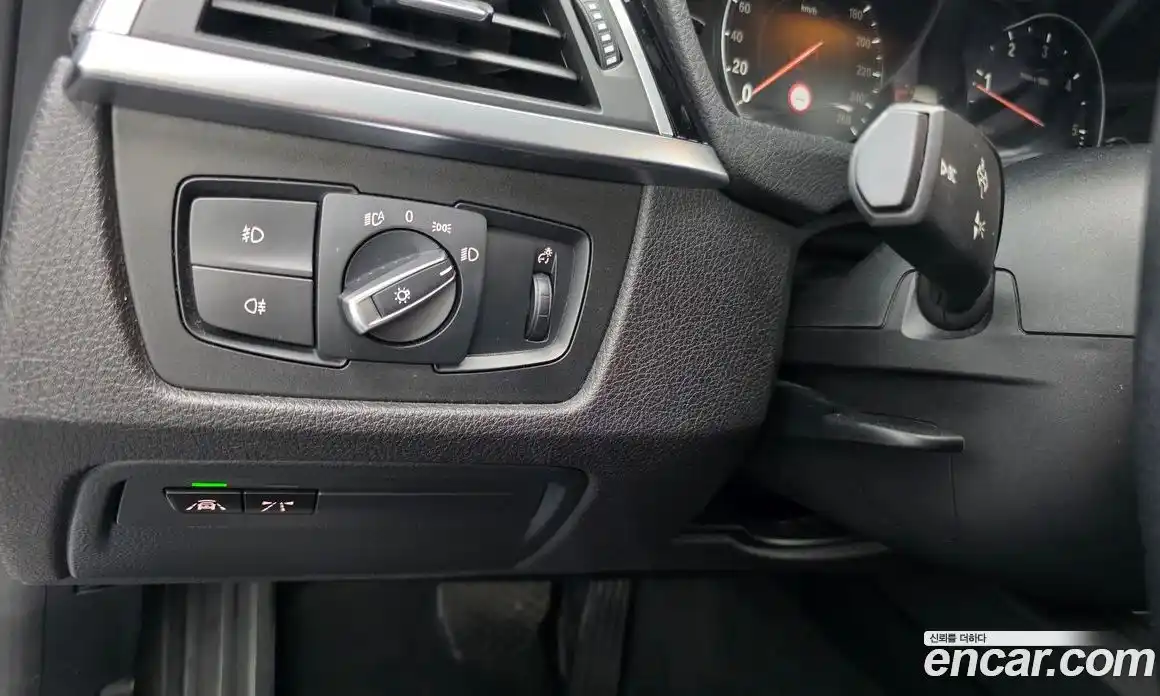 BMW 3-Series 2018 2.0 Автомат в Москве № 1004572, фото 15