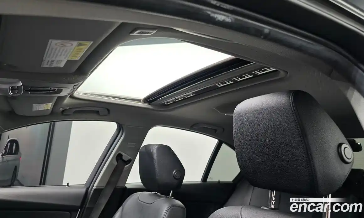 BMW 3-Series 2018 2.0 Автомат в Москве № 1004572, фото 18