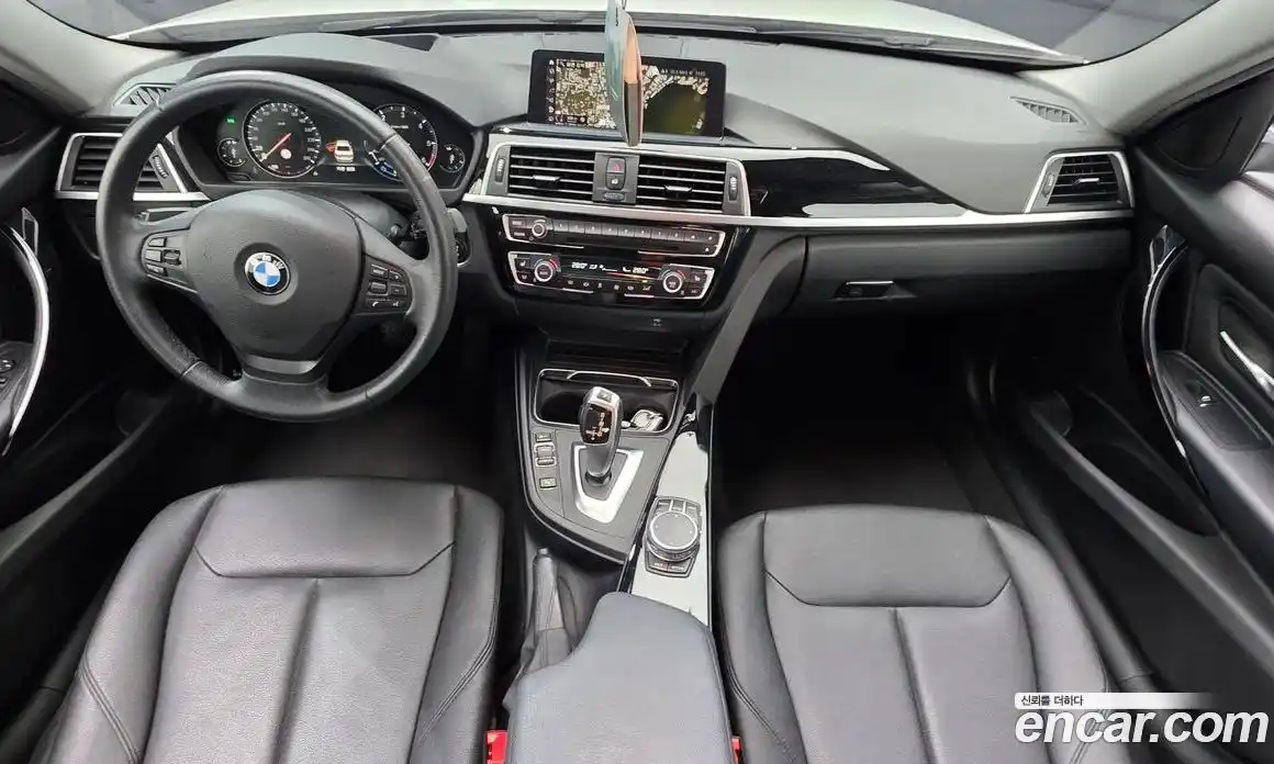 BMW 3-Series 2018 2.0 Автомат в Москве № 1004572, фото 6