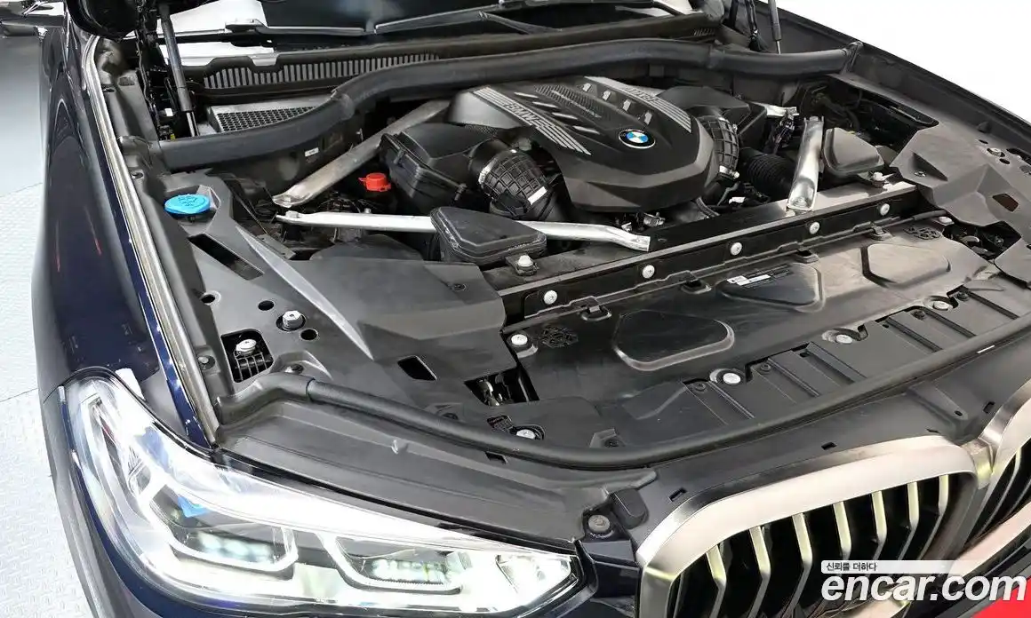 BMW X5 2020 4.4 гидро в Москве № 1004659, фото 6
