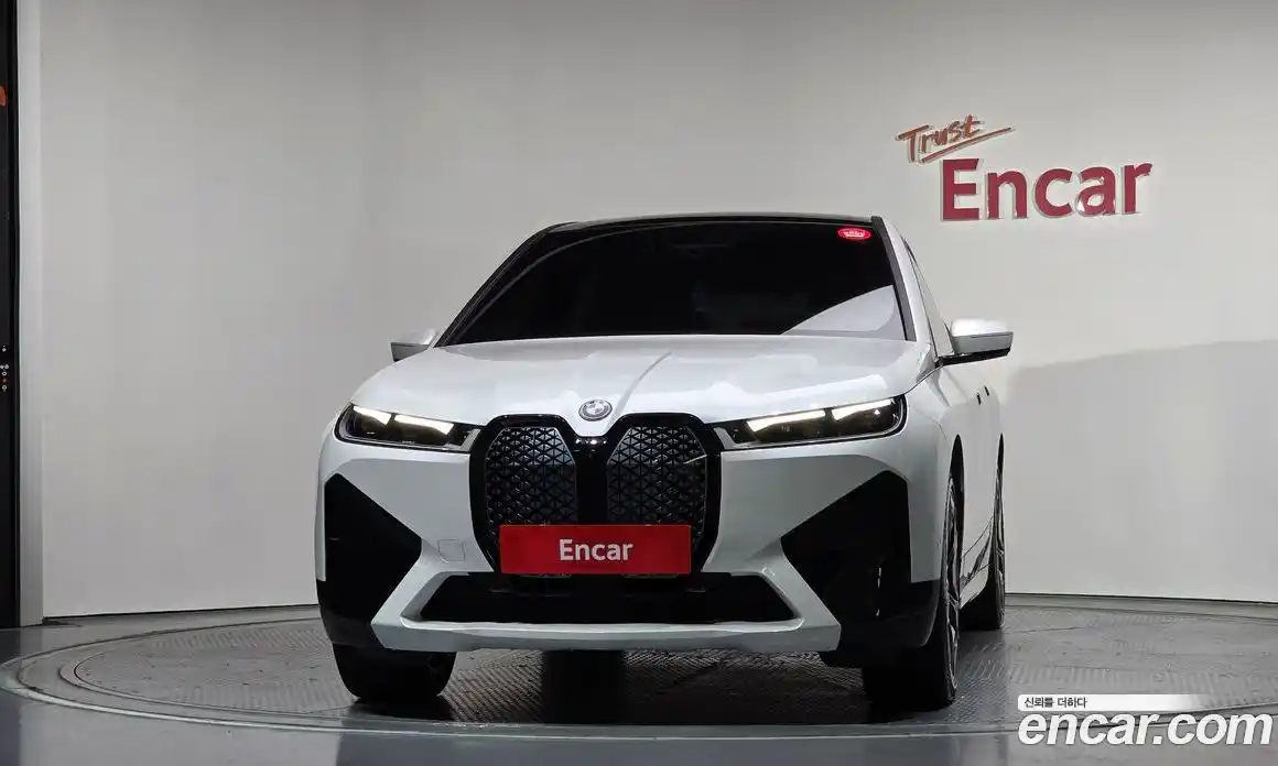 BMW iX 2022 0.3 гидро в Москве № 1004687, фото 3
