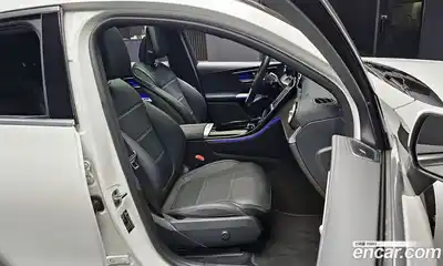Mercedes-Benz GLC-Class 2025 2.0 гидро в Москве № 1005135, миниатюра 12