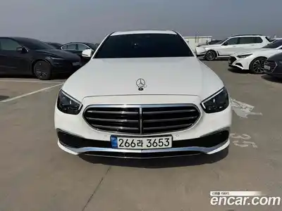 Mercedes-Benz E-Class 2022 1.9 гидро, миниатюра 3