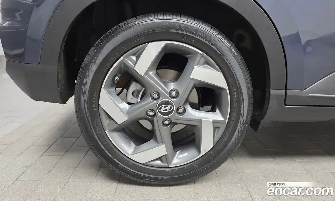 Hyundai Venue 2022 1.6 Автомат в Москве № 1006093, фото 5