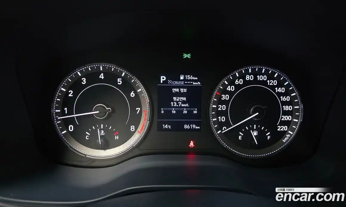 Hyundai Venue 2022 1.6 Автомат в Москве № 1006093, фото 8