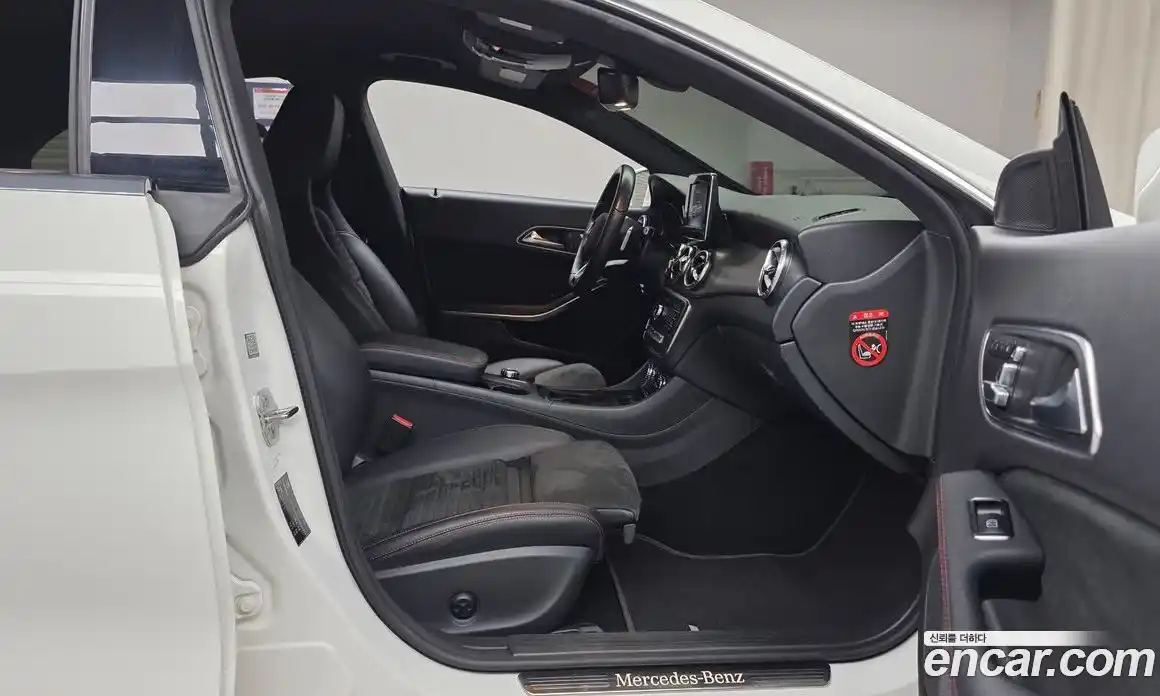 Mercedes-Benz CLA-Class 2018 2.0 гидро в Москве № 1006105, фото 11