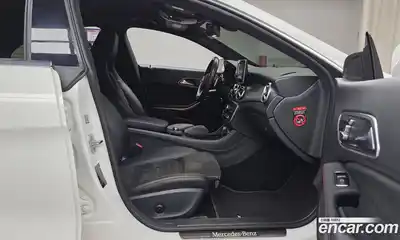 Mercedes-Benz CLA-Class 2018 2.0 гидро в Москве № 1006105, миниатюра 11