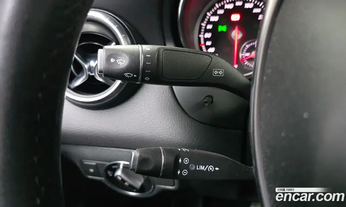 Mercedes-Benz CLA-Class 2018 2.0 гидро в Москве № 1006105, фото 19