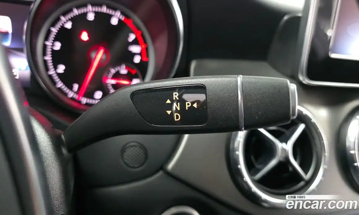 Mercedes-Benz CLA-Class 2018 2.0 гидро в Москве № 1006105, фото 9