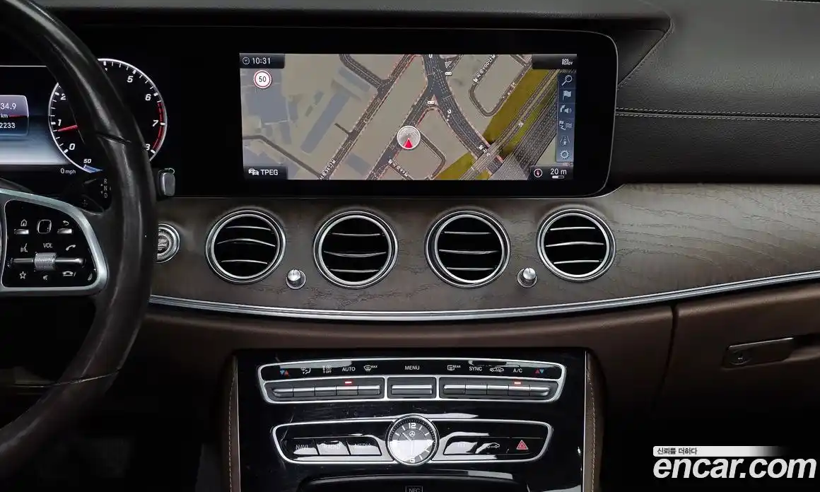 Mercedes-Benz E-Class 2019 2.0 гидро, фото 14
