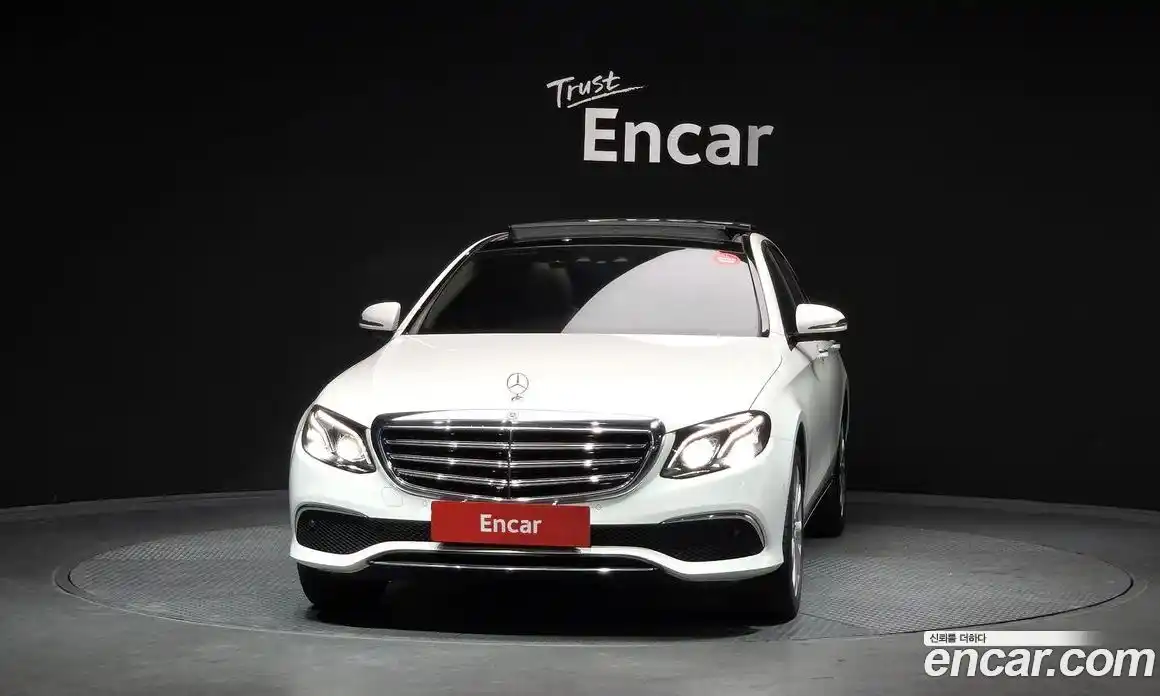 Mercedes-Benz E-Class 2019 2.0 гидро, фото 3