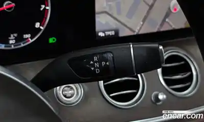 Mercedes-Benz E-Class 2019 2.0 гидро, миниатюра 9