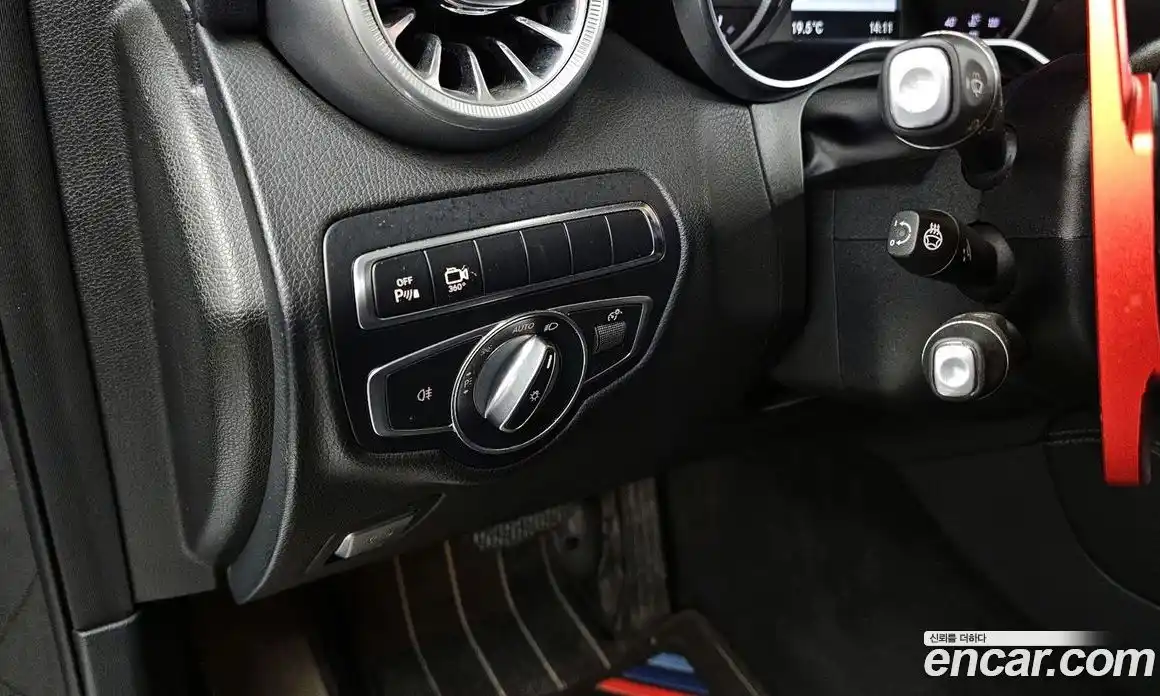 Mercedes-Benz GLC-Class 2017 2.1 гидро в Москве № 1006441, фото 18
