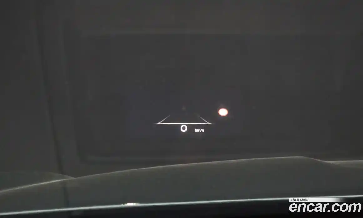 Genesis GV70 2022 0.1 Автомат в Москве № 1010093, фото 18