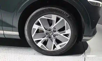 Genesis GV70 2022 0.1 Автомат в Москве № 1010093, миниатюра 5