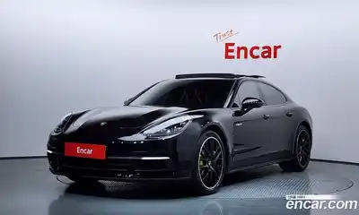 Porsche Panamera, 2019