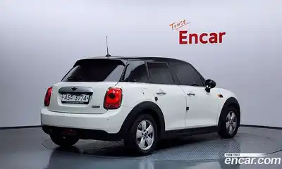 Mini Cooper 2015 1.5 гидро в Москве № 1013630, миниатюра 2