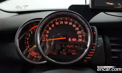 Mini Cooper 2015 1.5 гидро в Москве № 1013630, миниатюра 8
