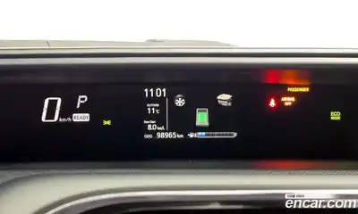 Toyota Prius 2018 1.5 гидро в Москве № 1015226, миниатюра 8