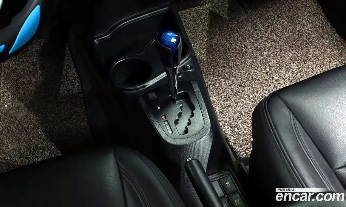Toyota Prius 2018 1.5 гидро в Москве № 1015226, фото 9