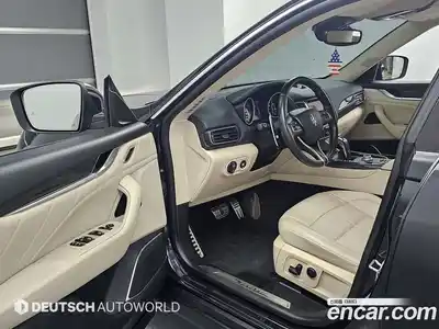 Maserati Levante 2019 3.0 гидро в Москве № 1015683, миниатюра 8