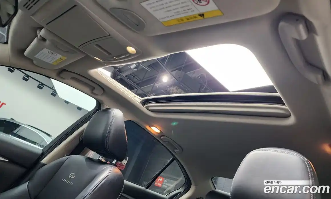 Infiniti Q50 2016 3.5 гидро в Москве № 1015749, фото 18