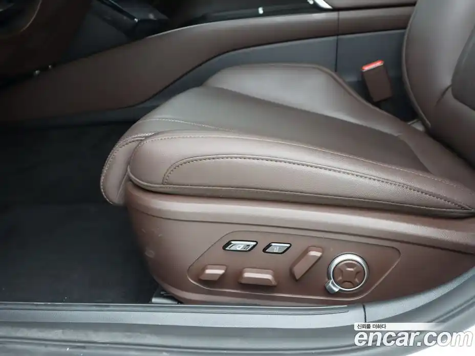 Hyundai Grandeur 2023 2.5 гидро в Москве № 107962, фото 18