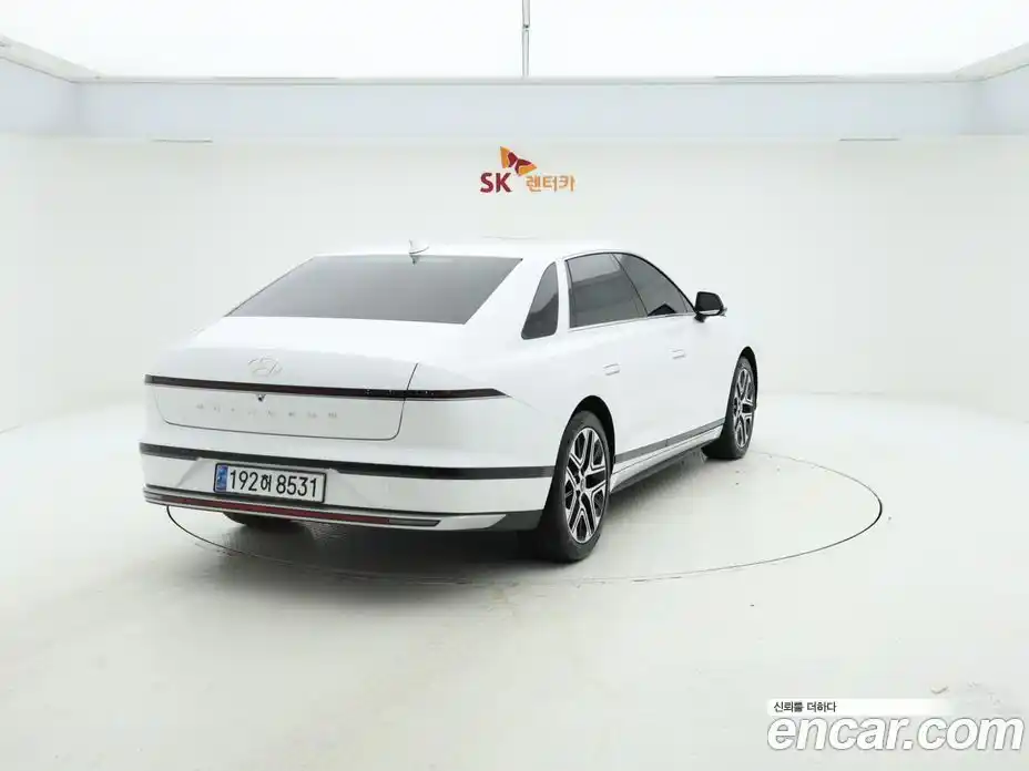 Hyundai Grandeur 2023 2.5 гидро в Москве № 107962, фото 3
