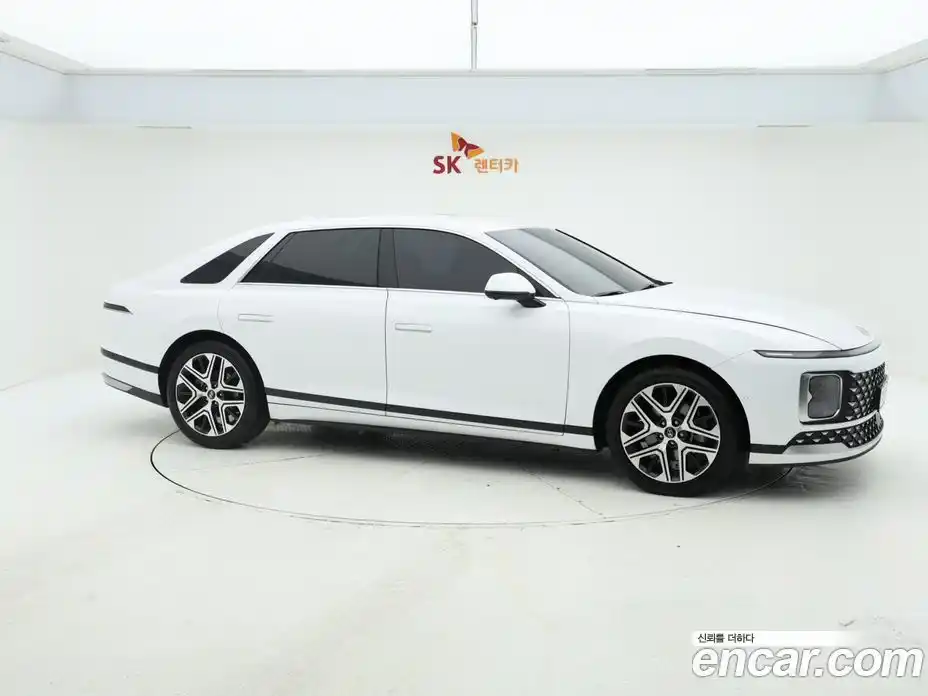 Hyundai Grandeur 2023 2.5 гидро в Москве № 107962, фото 4