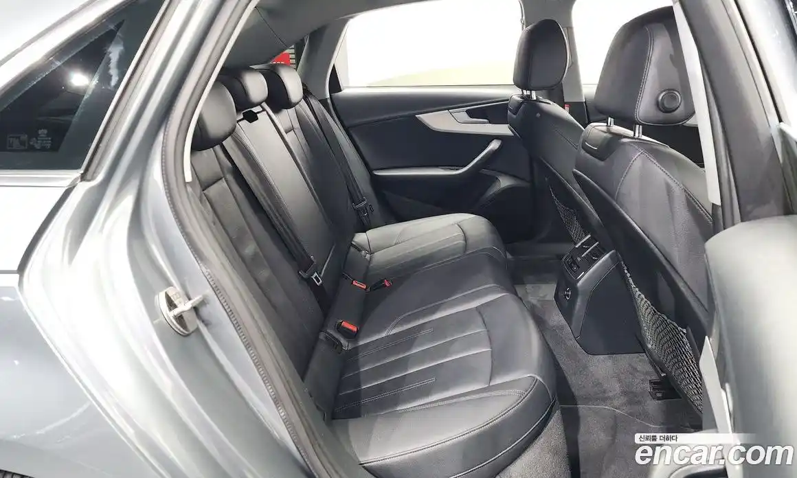 Audi A4 2019 2.0 гидро в Москве № 135386, фото 12