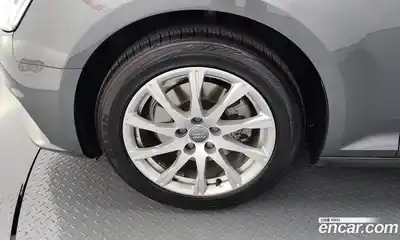 Audi A4 2019 2.0 гидро в Москве № 135386, миниатюра 5