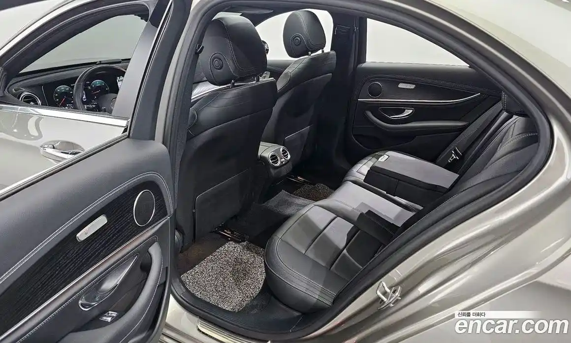 Mercedes-Benz E-Class 2021 1.9 гидро в Москве № 141950, фото 11