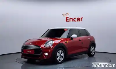 Mini Cooper, 2015