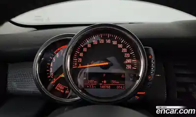 Mini Cooper 2015 1.5 гидро в Москве № 144480, миниатюра 8